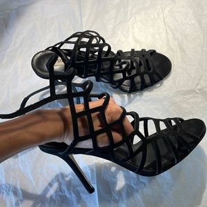 Stece Madden Strappy Black Heels